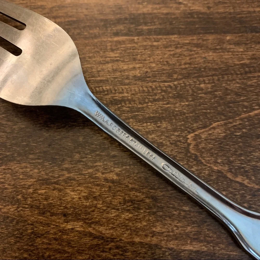 Oneida stainless salad